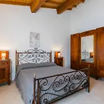 Casa Del Pozzo By Interhome Апартаменты Доноратико