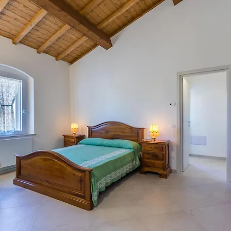 Apartamento Casa Del Pozzo By Interhome